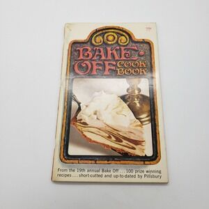 1968 Pillsbury 19th Annual Bake Off 100 Recipes Cookbook Vintage Great Condition